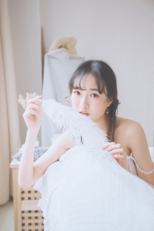 苍井空《老师请抱我》免费观看